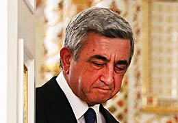 Армяне Чехии призвали Сержа Саргсяна "положить конец олигархии и уйти"