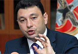 Шармазанов: Каких-либо предпосылок для внеочередных выборов в Армении нет